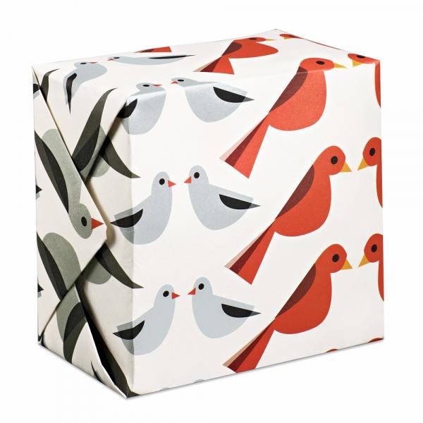 Birds Facing wrapping paper